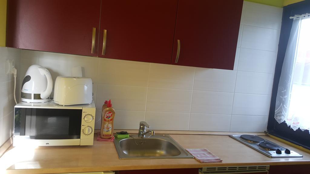 Nador Apartman Lejlighed Balatonlelle Eksteriør billede