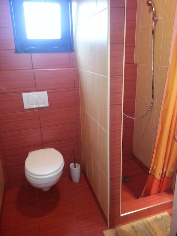 Nador Apartman Lejlighed Balatonlelle Værelse billede