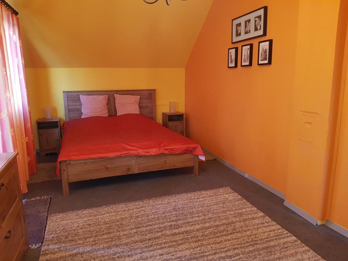 Nador Apartman Lejlighed Balatonlelle Eksteriør billede